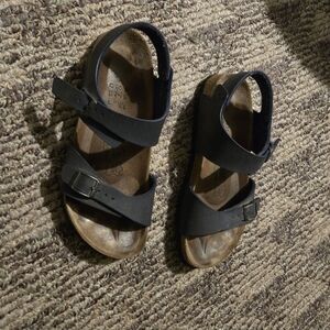 Birkenstock Strapped Sandels